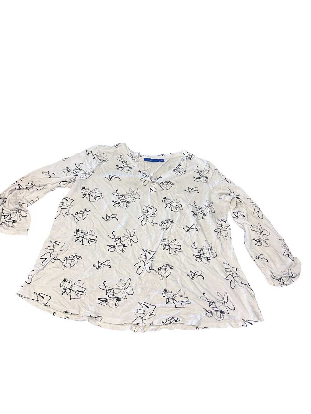 Apt. 9 White Top with Black Sketch Details
